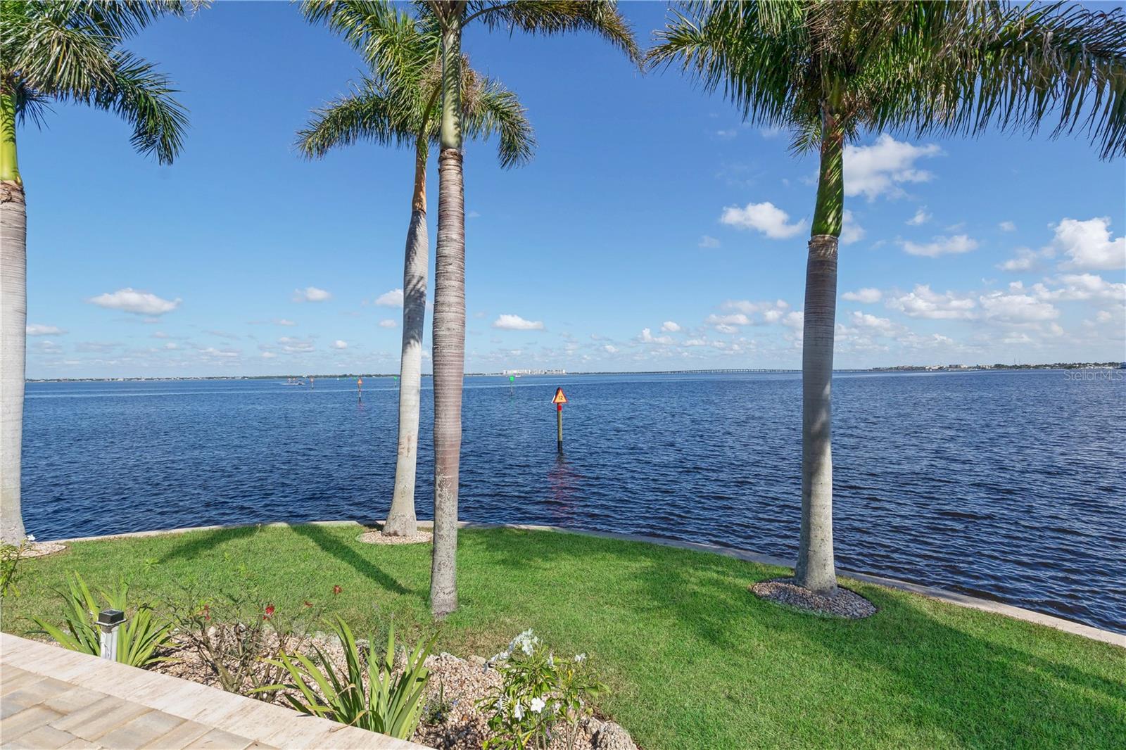 PUNTA GORDA ISLES SEC 04 - Residential