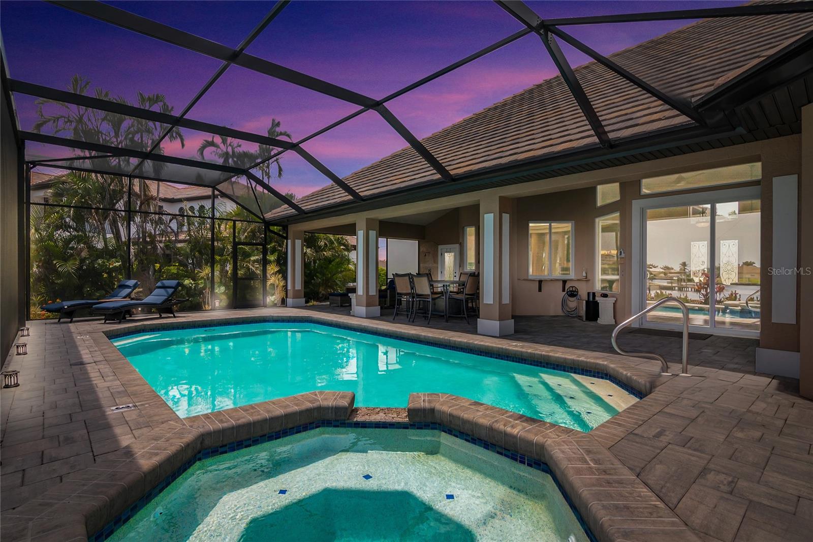 2602 CAPE CORAL PARKWAY W