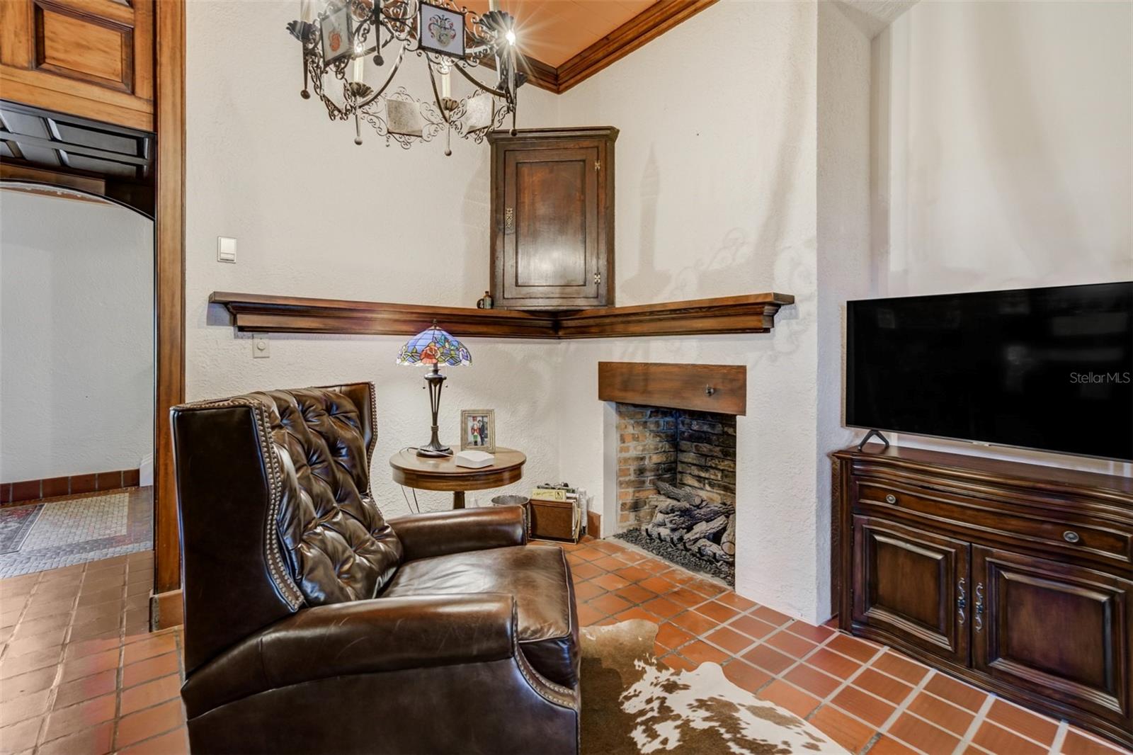 BELLEAIR ESTS - Residential