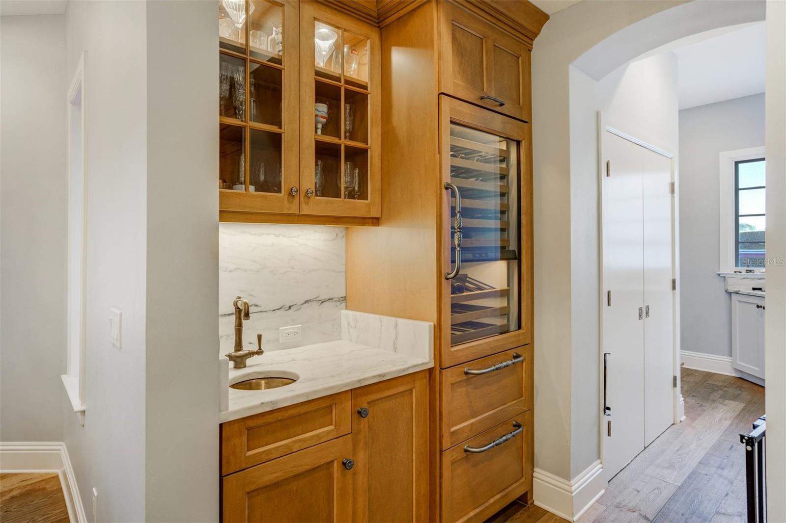 BELLEAIR ESTS - Residential
