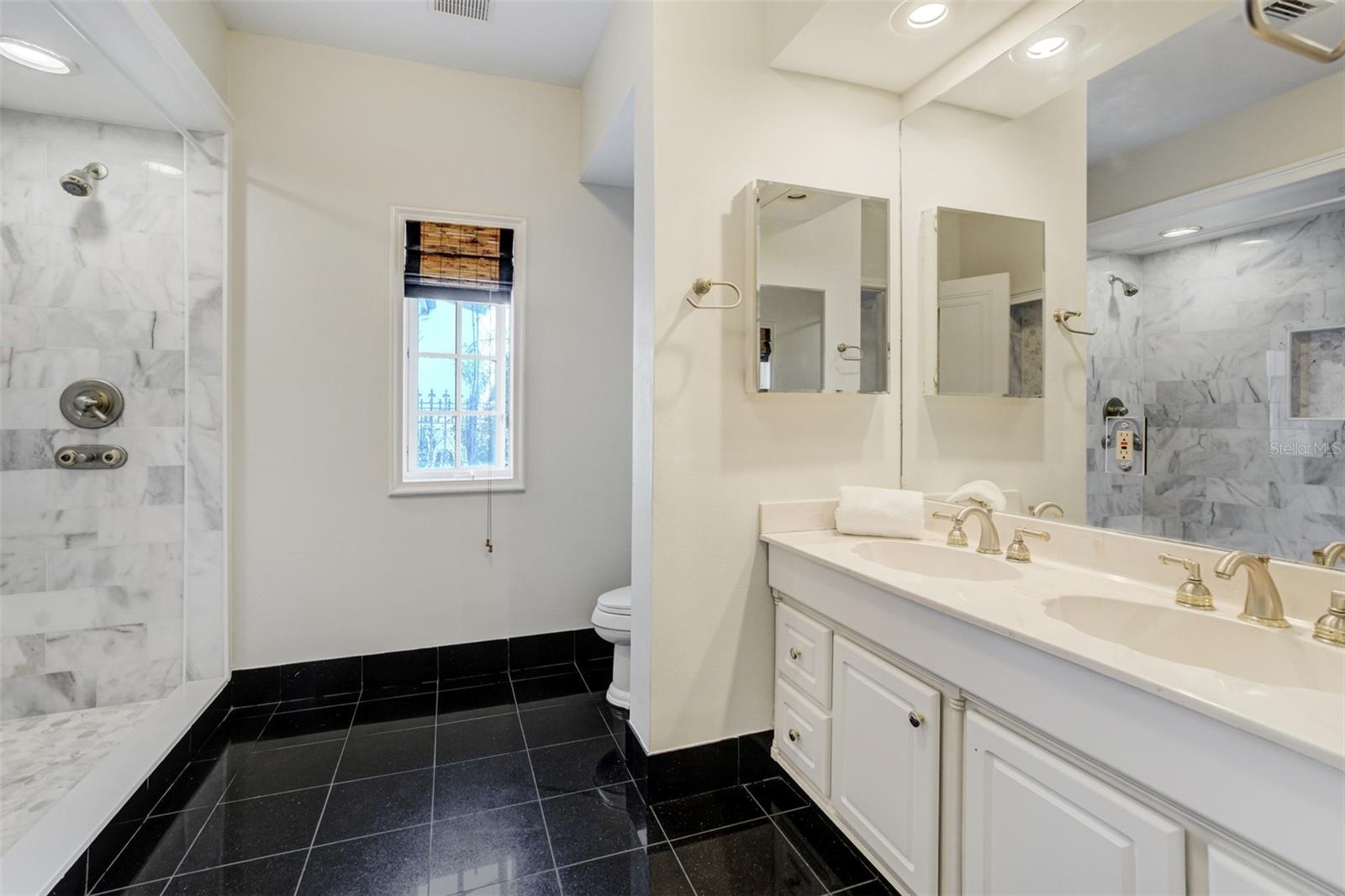 BELLEAIR ESTS - Residential