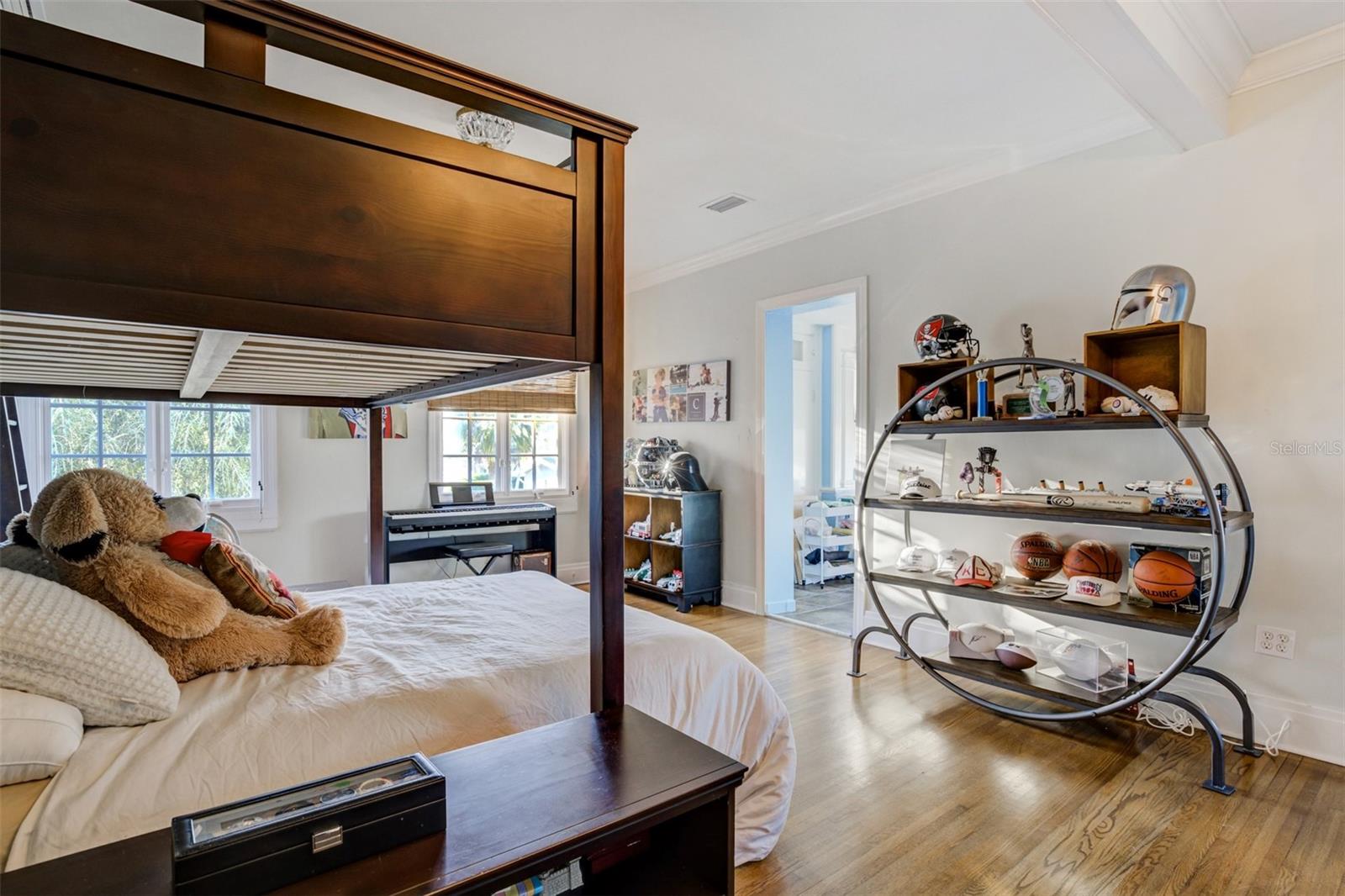 BELLEAIR ESTS - Residential