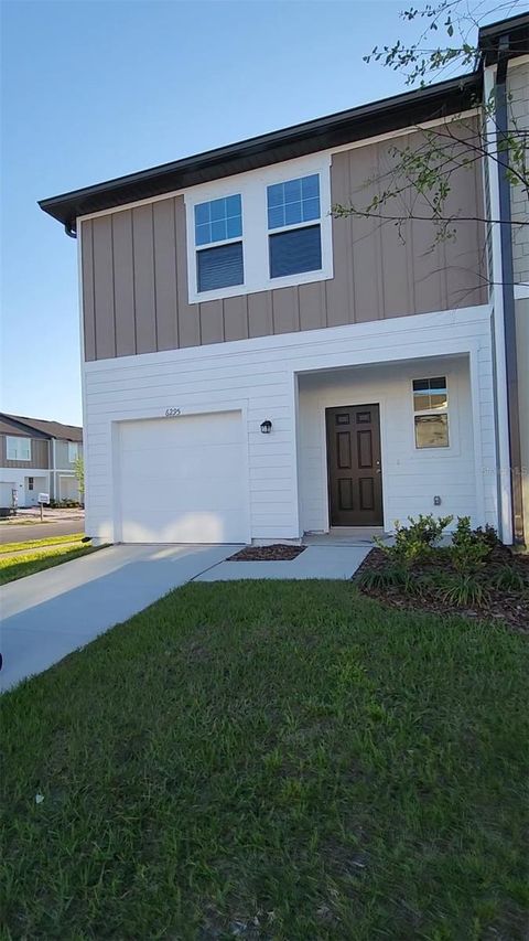 Featured picture for the property J975613