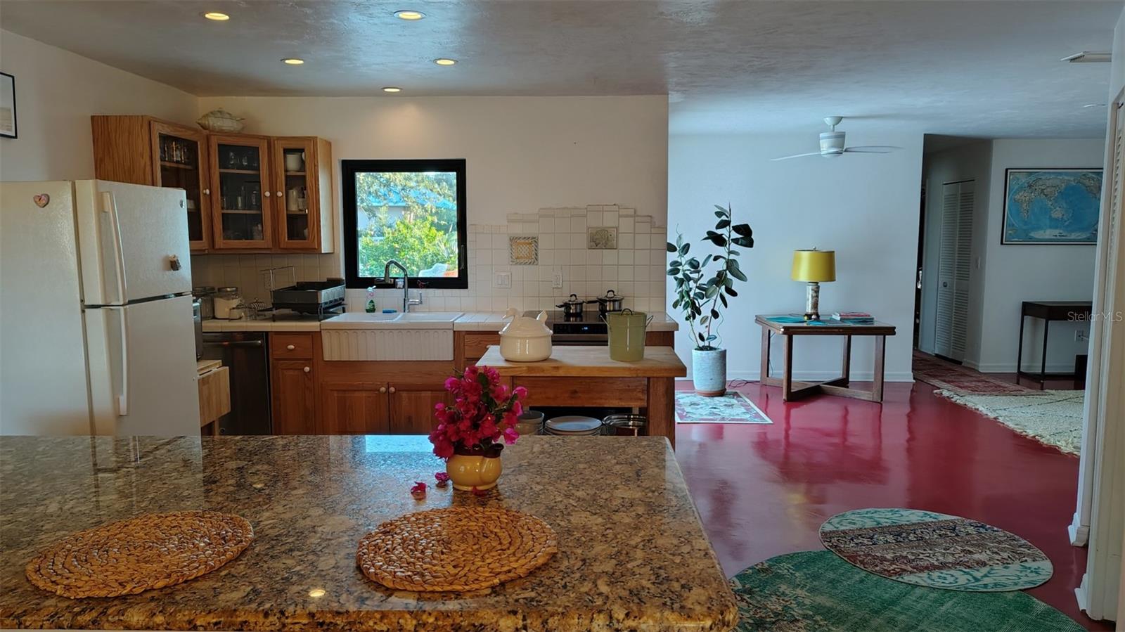 OCEANSIDE VILLAGE - Residential