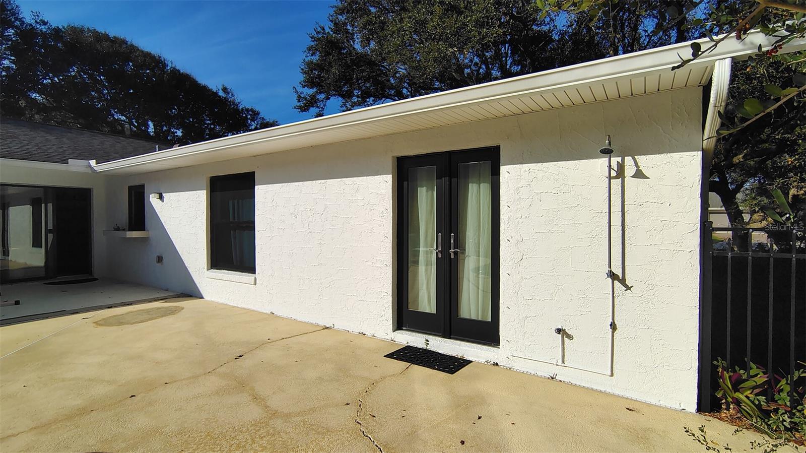 OCEANSIDE VILLAGE - Residential