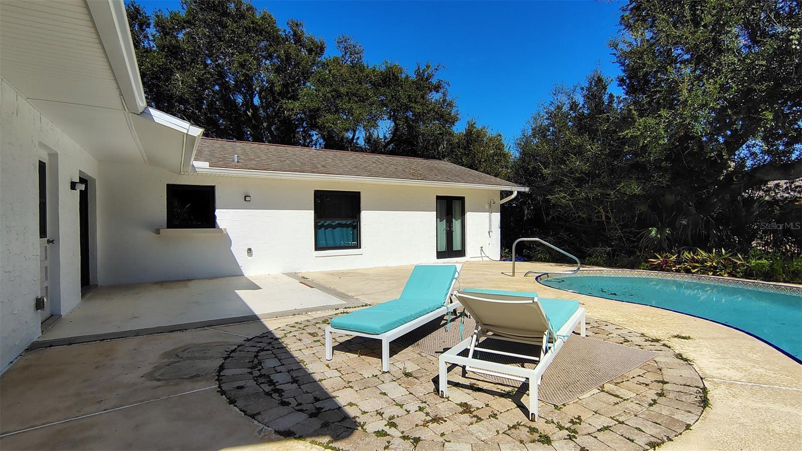 OCEANSIDE VILLAGE - Residential