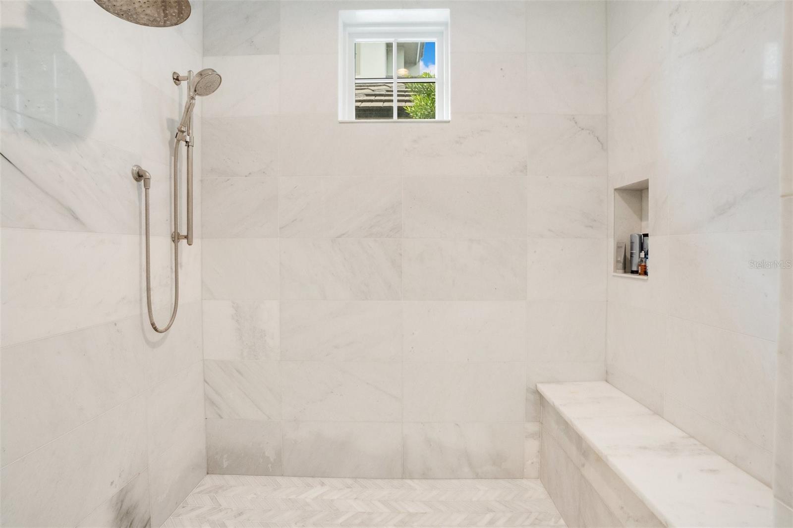 BALDWIN PARKA REP 1 - Residential