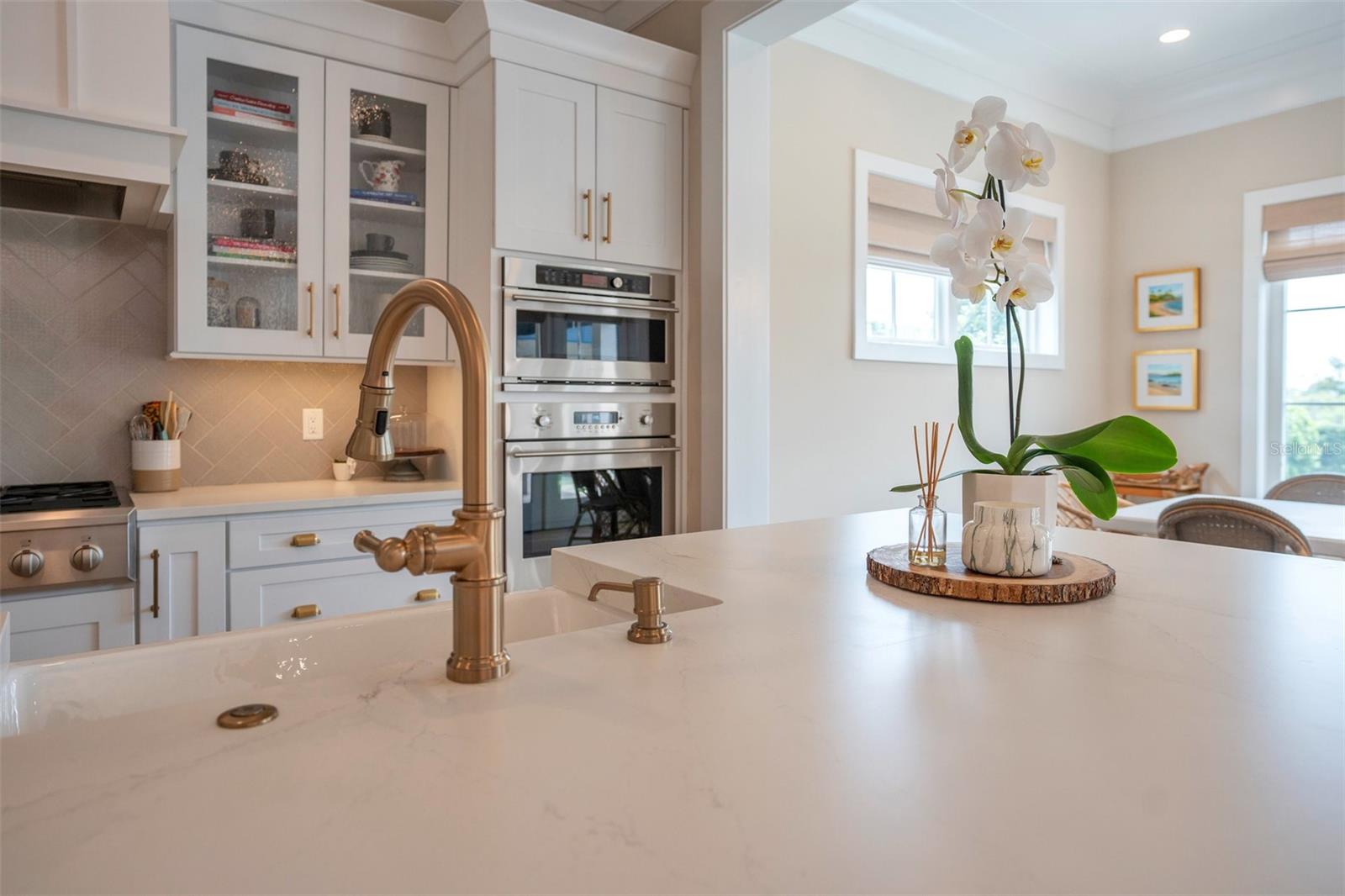 BALDWIN PARKA REP 1 - Residential