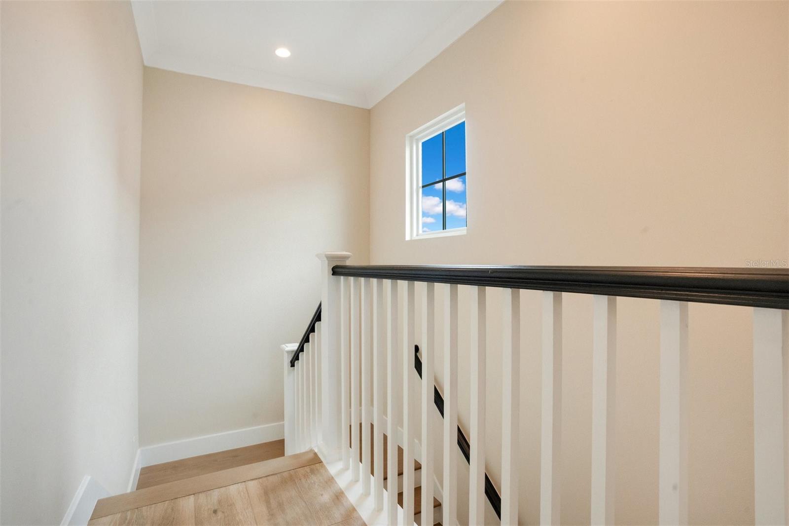 BALDWIN PARKA REP 1 - Residential