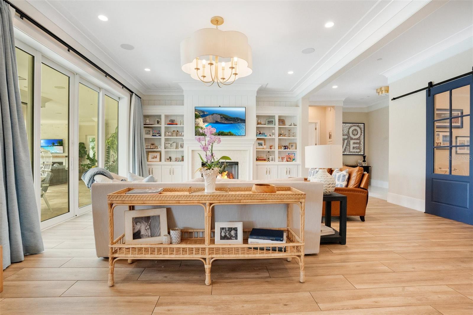 BALDWIN PARKA REP 1 - Residential