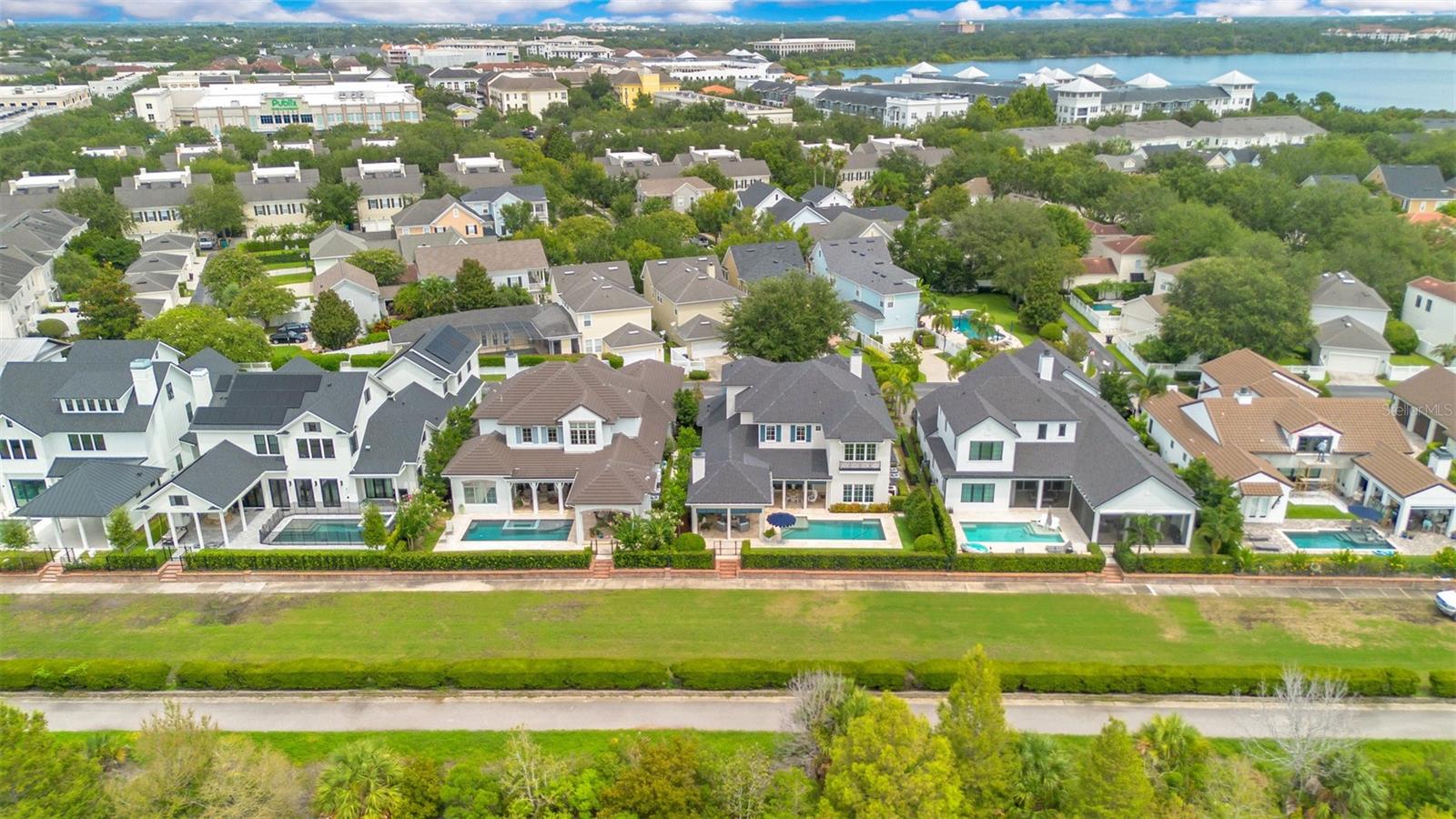 BALDWIN PARKA REP 1 - Residential