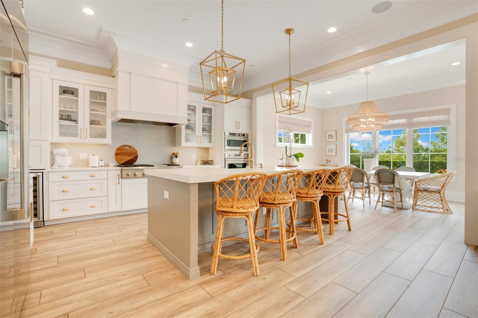 BALDWIN PARKA REP 1 - Residential