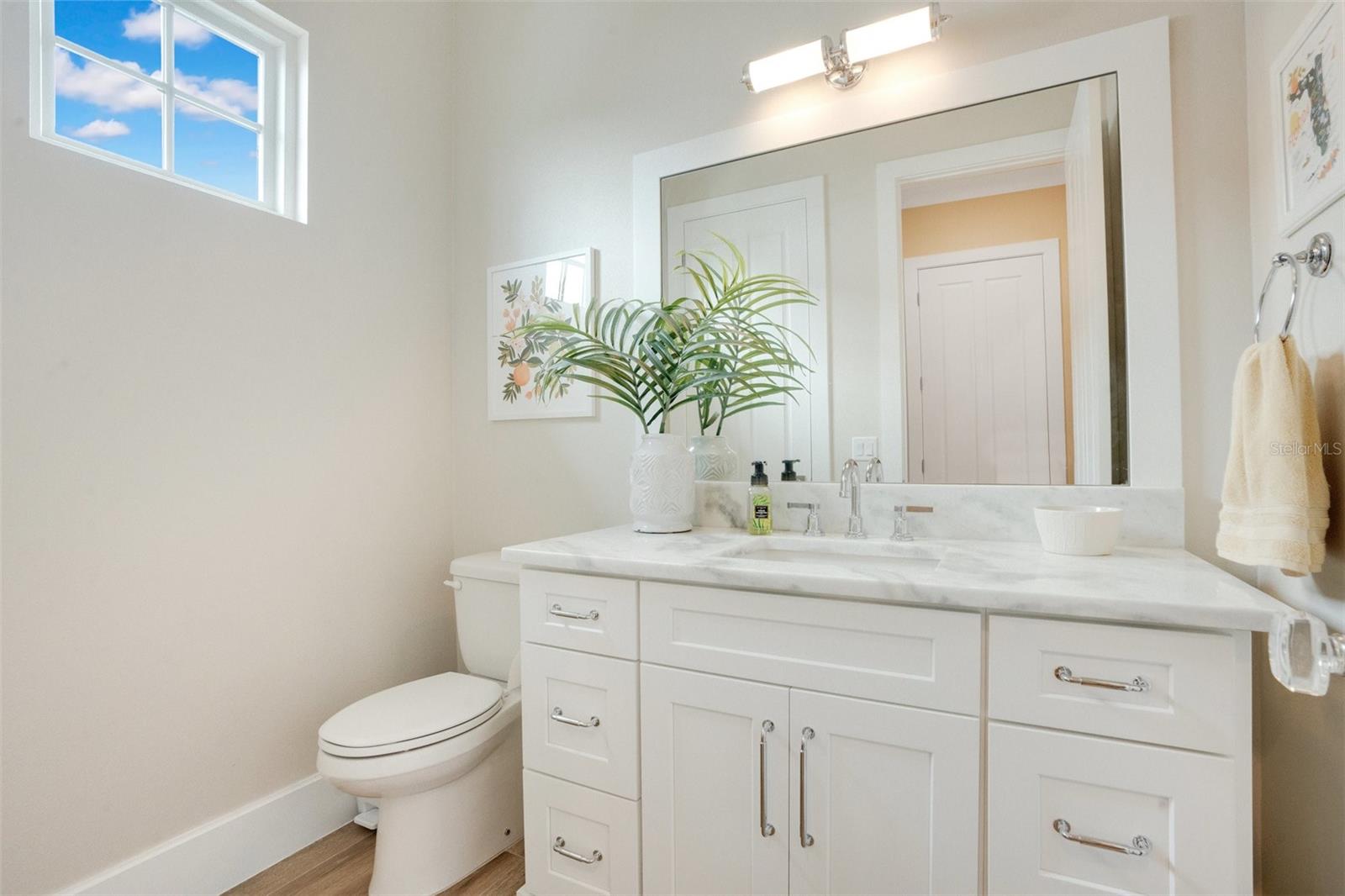 BALDWIN PARKA REP 1 - Residential