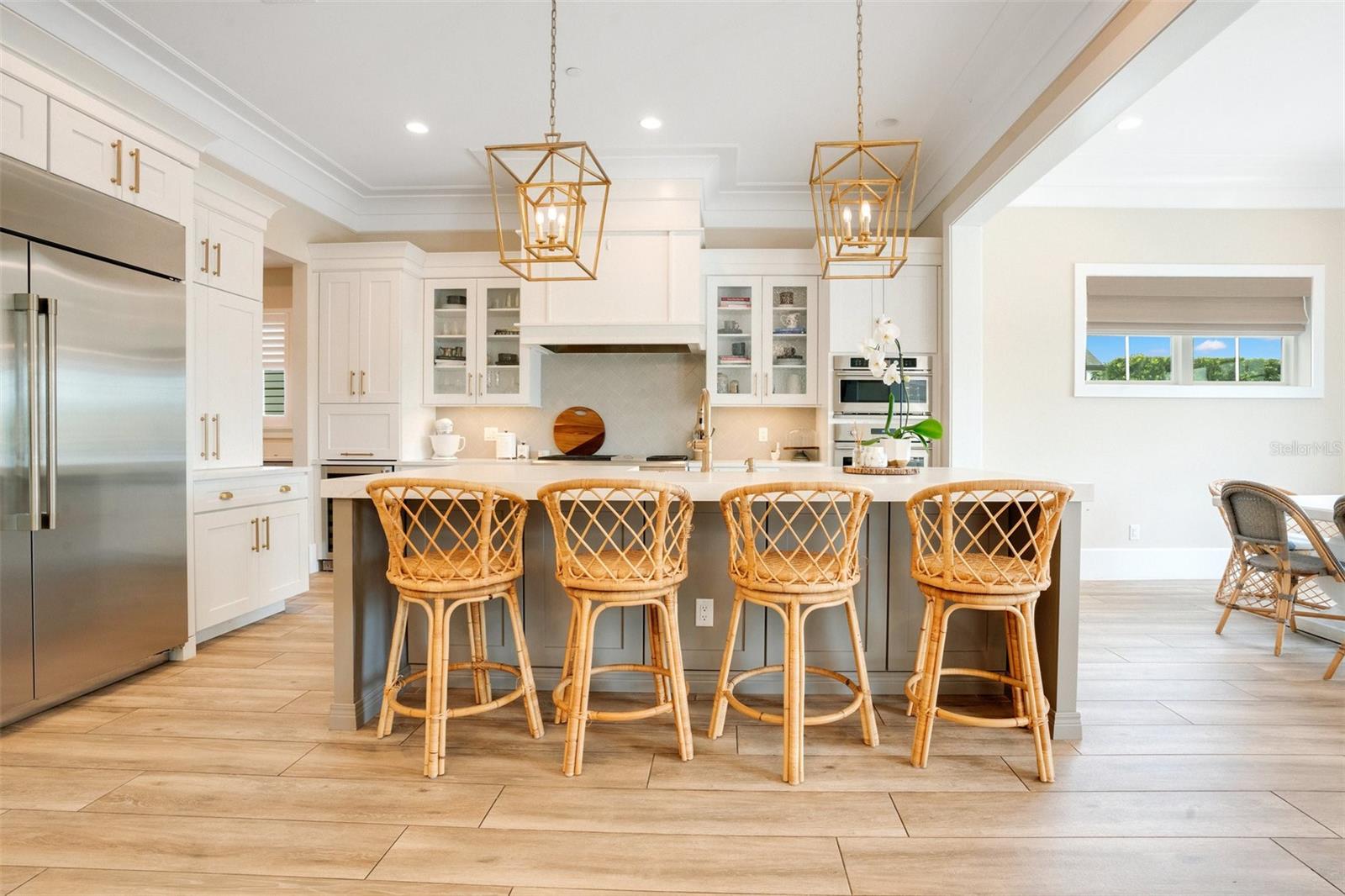 BALDWIN PARKA REP 1 - Residential