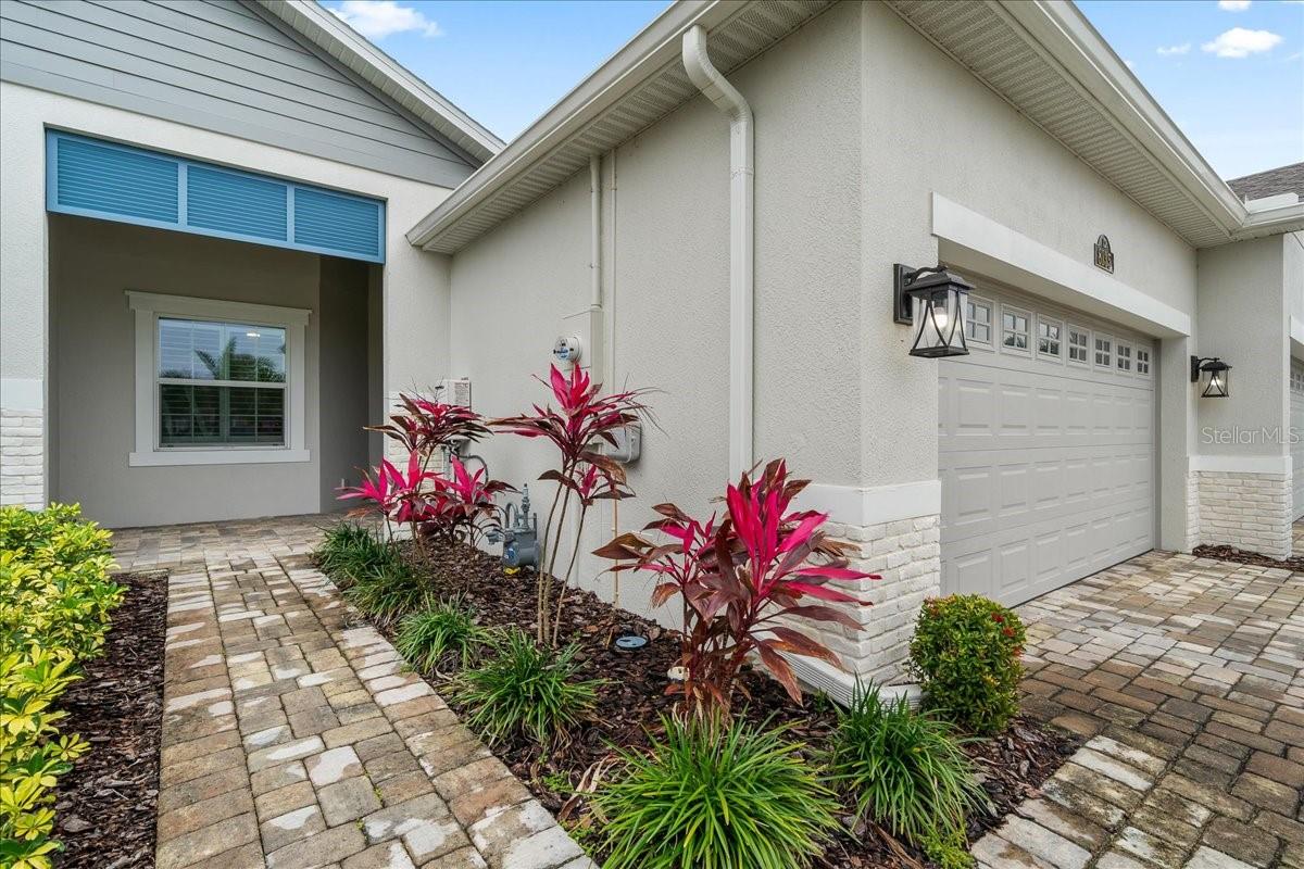 8135 TETHYS COURT