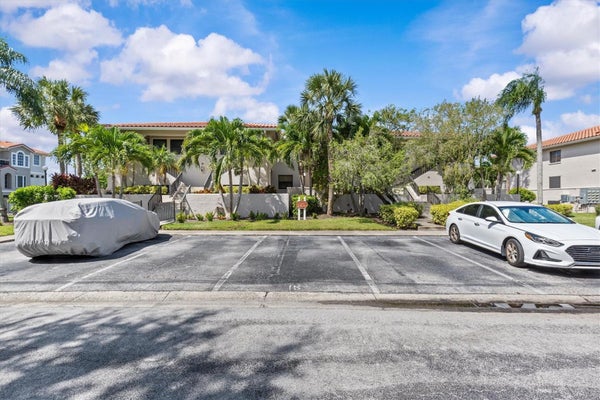 1801 MARINER DR APT 13, TARPON SPRINGS, FL 34689 - Image ee3f912e26d2b051df339676fa13da96/2646996951