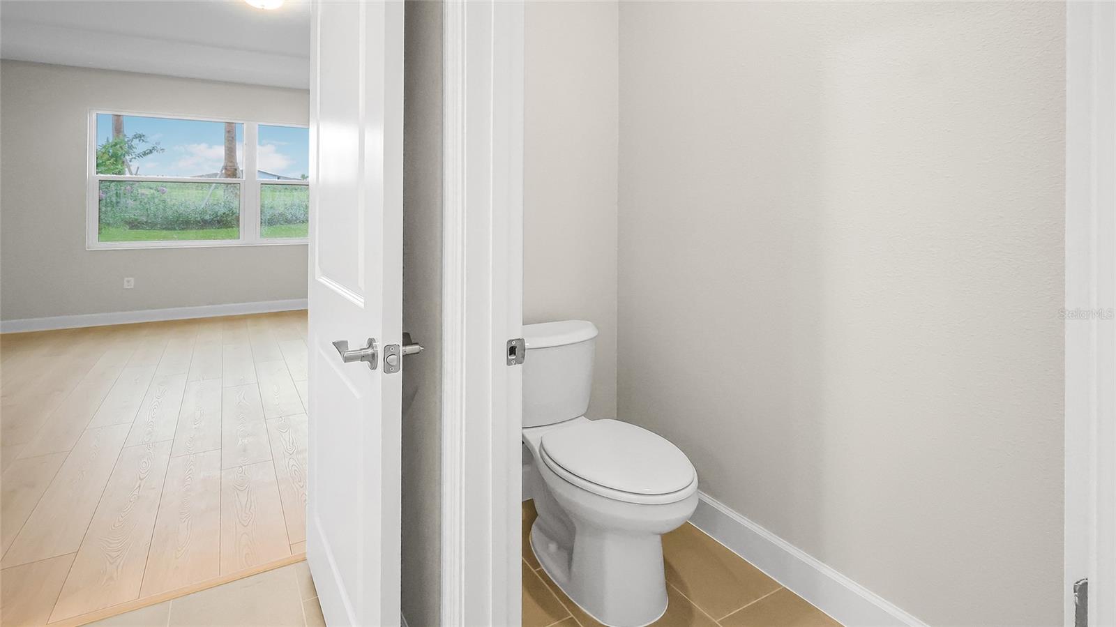 CRESSWIND AT LAKE HARRIS - Residential