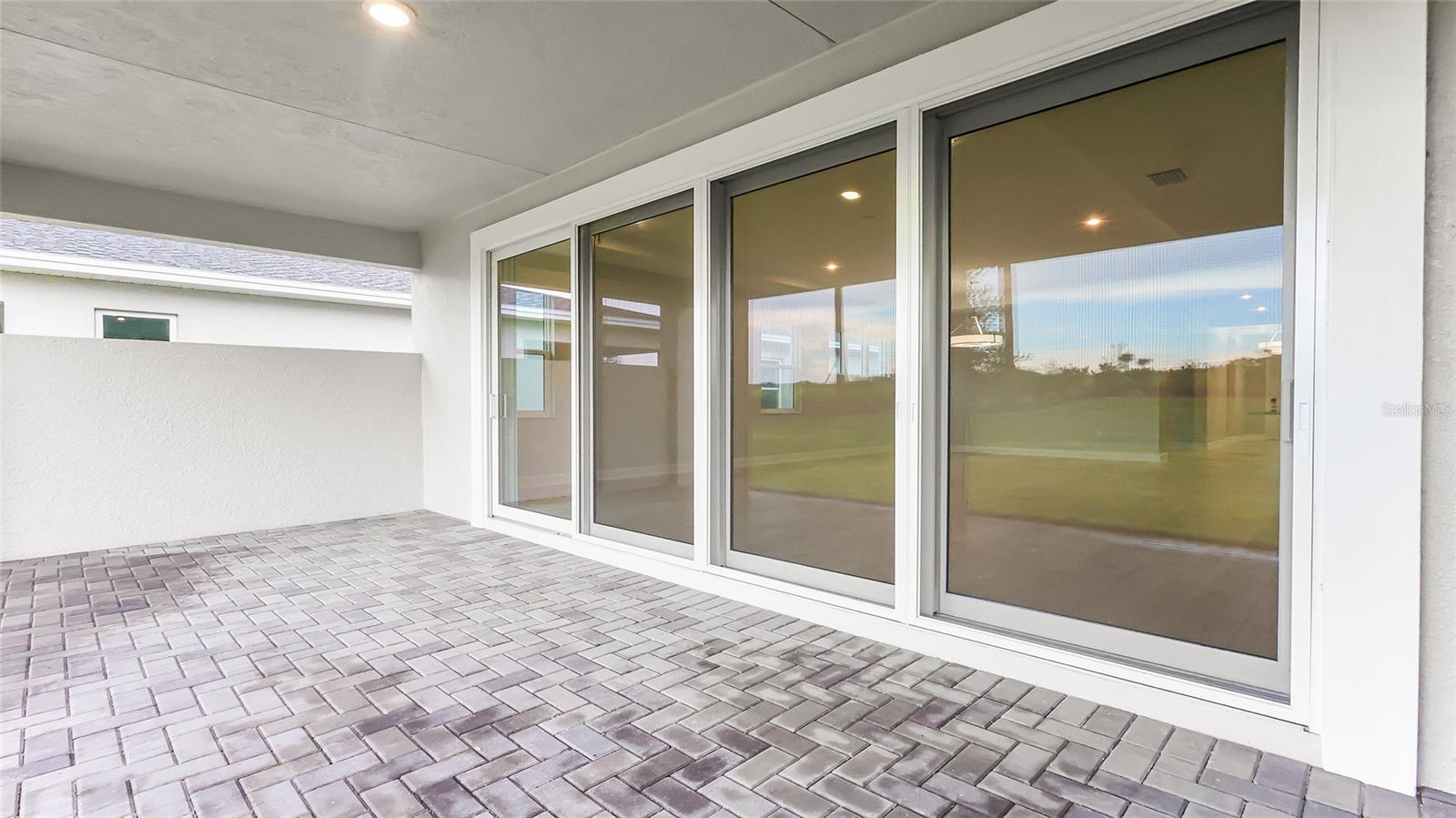 CRESSWIND AT LAKE HARRIS - Residential