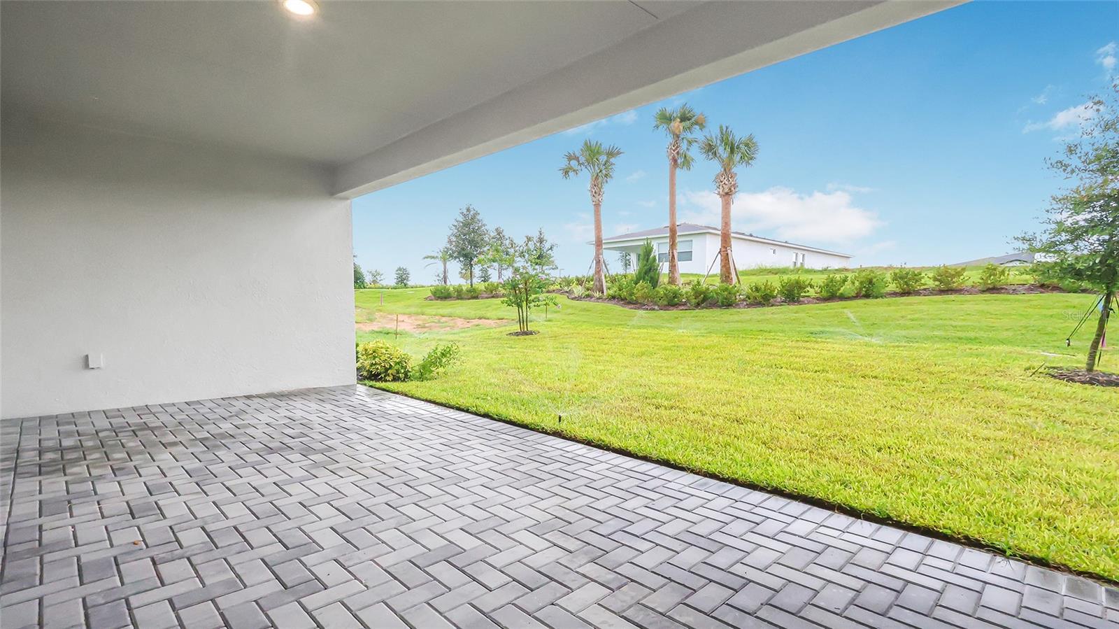 CRESSWIND AT LAKE HARRIS - Residential