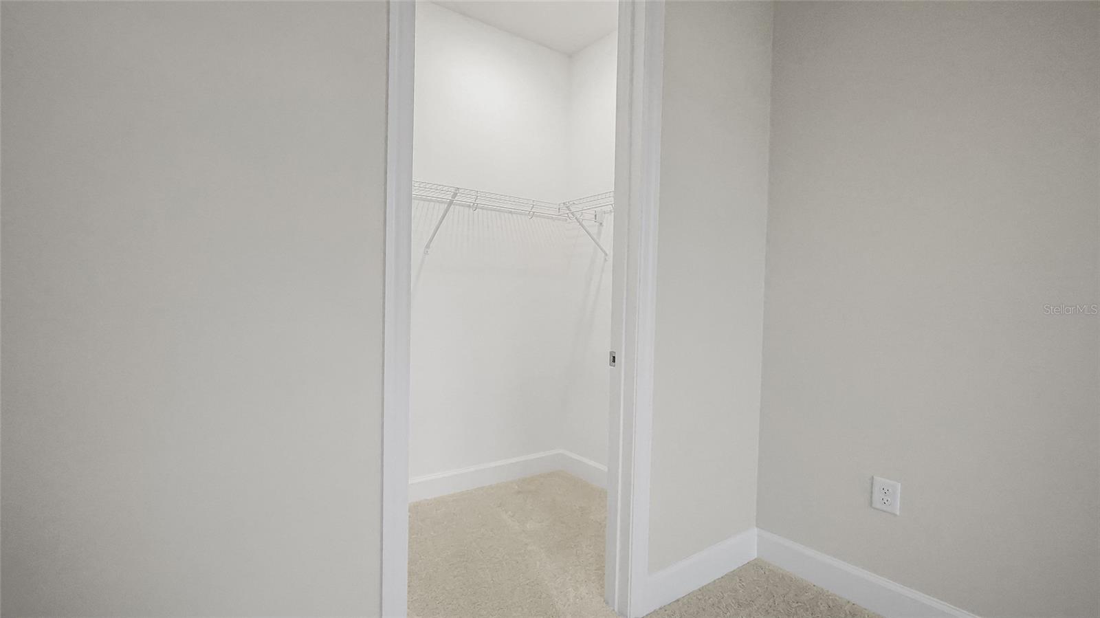 CRESSWIND AT LAKE HARRIS - Residential