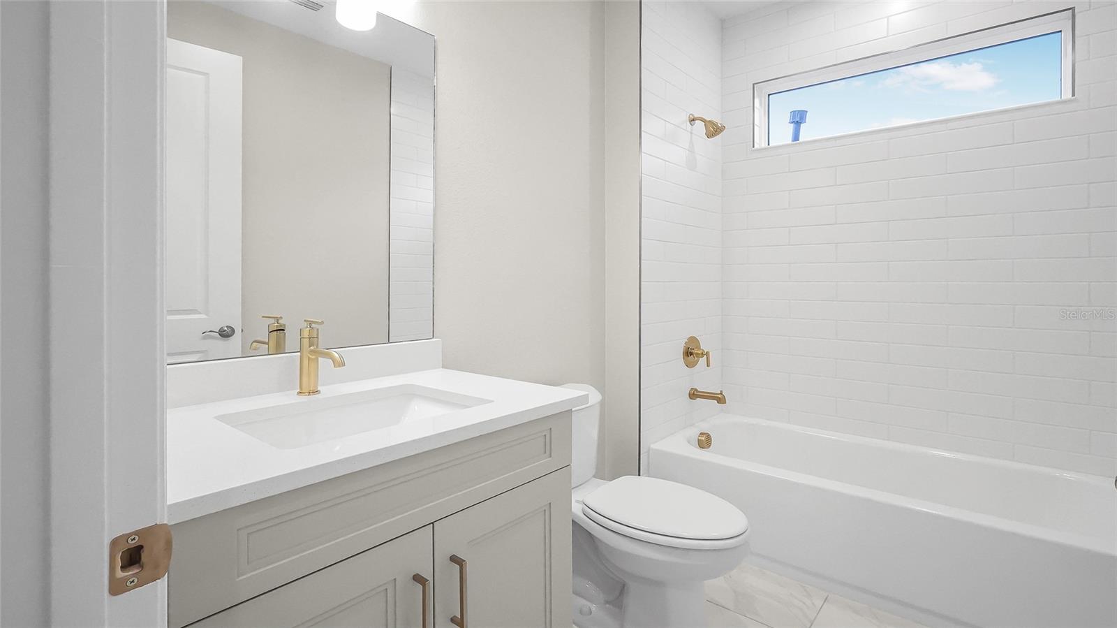 CRESSWIND AT LAKE HARRIS - Residential