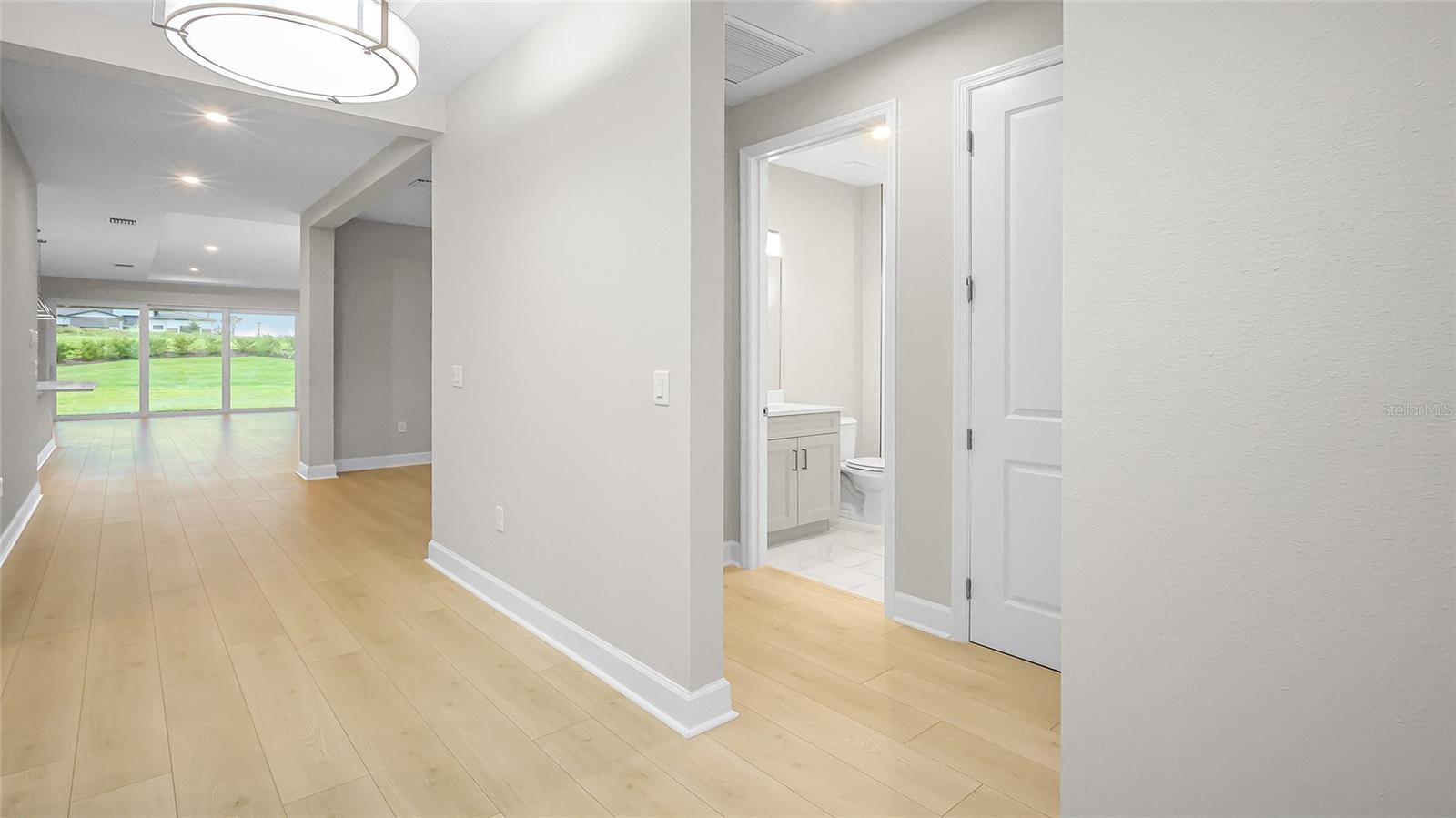 CRESSWIND AT LAKE HARRIS - Residential