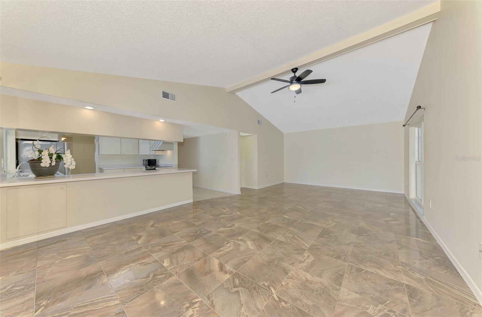 DESOTO LAKES COUNTRY CLUB COLONY 5 - Residential