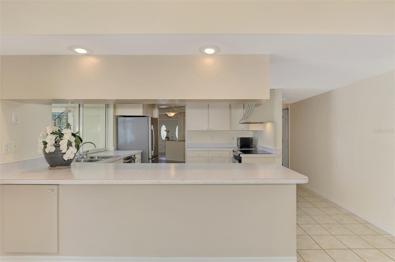 DESOTO LAKES COUNTRY CLUB COLONY 5 - Residential
