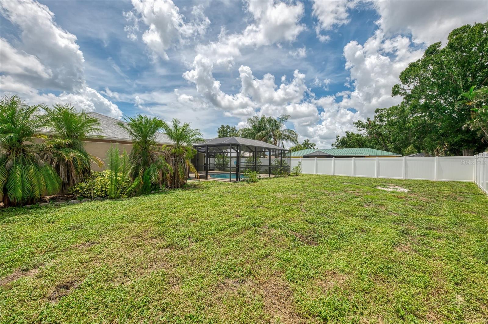 DESOTO LAKES COUNTRY CLUB COLONY 5 - Residential
