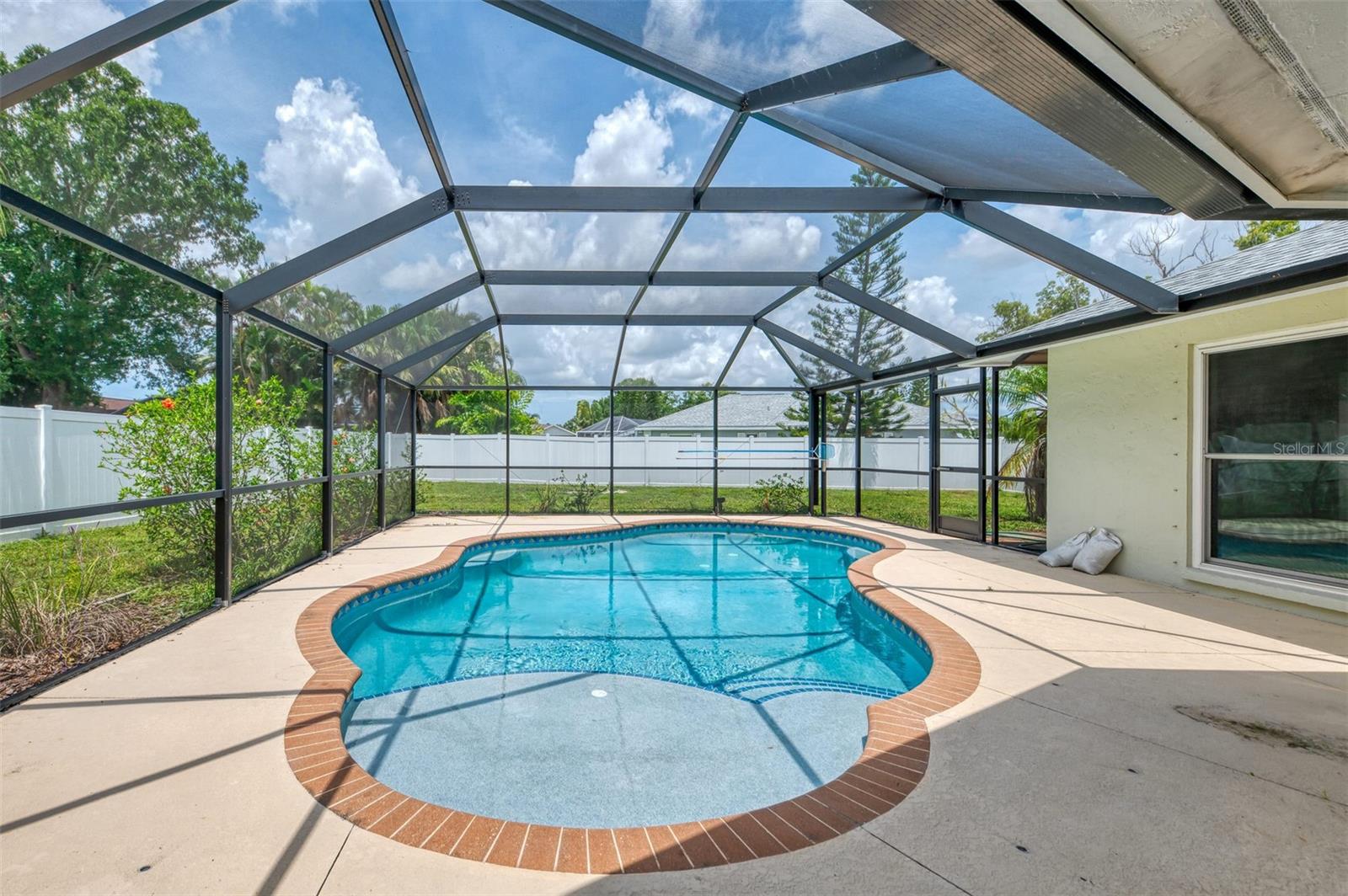 DESOTO LAKES COUNTRY CLUB COLONY 5 - Residential