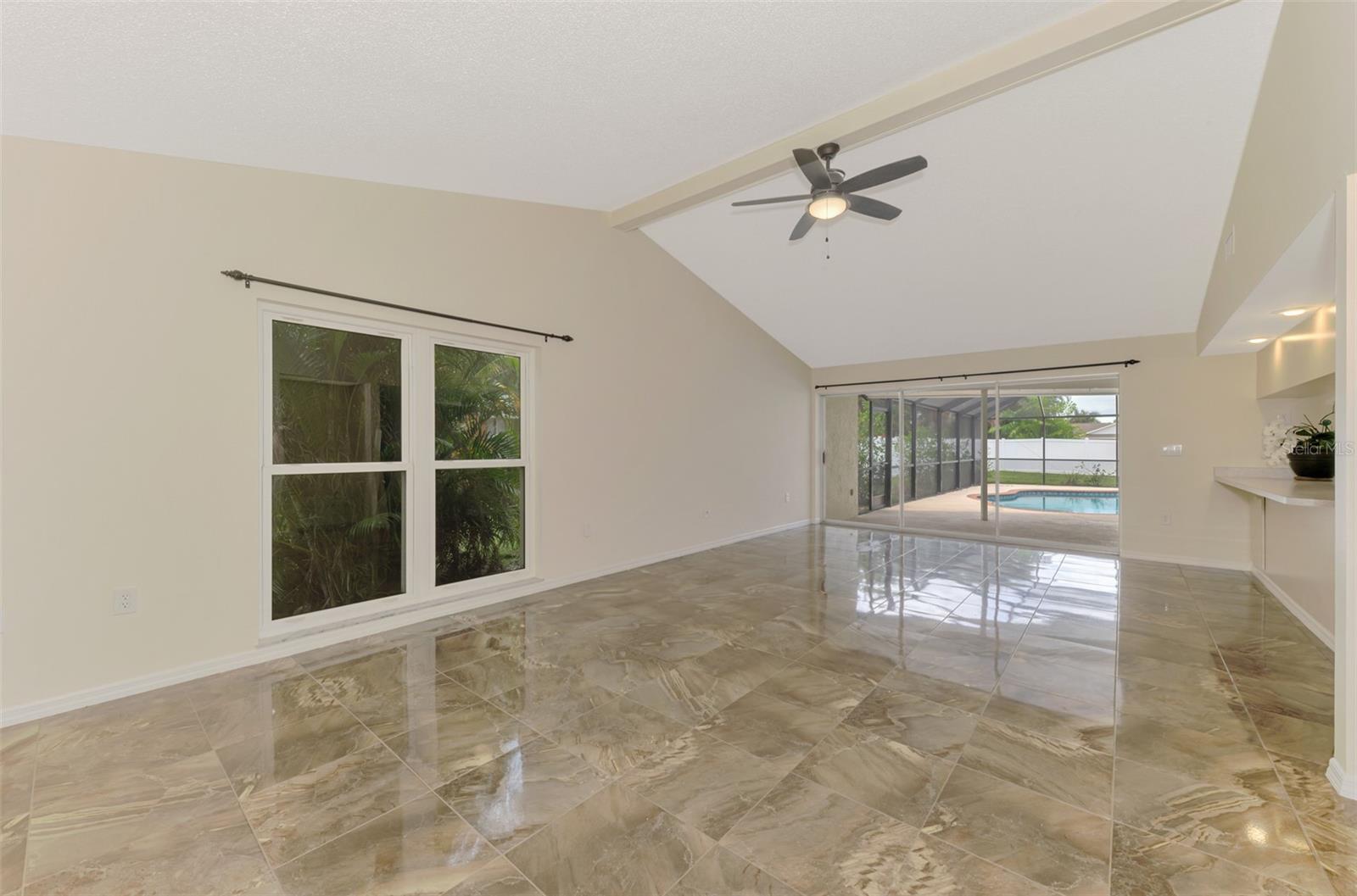 DESOTO LAKES COUNTRY CLUB COLONY 5 - Residential