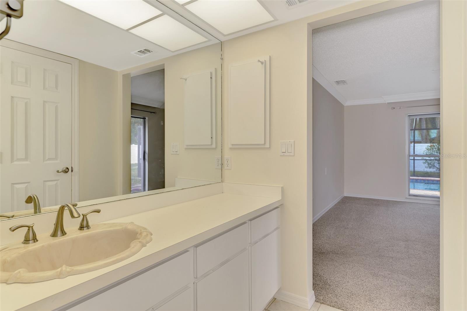 DESOTO LAKES COUNTRY CLUB COLONY 5 - Residential