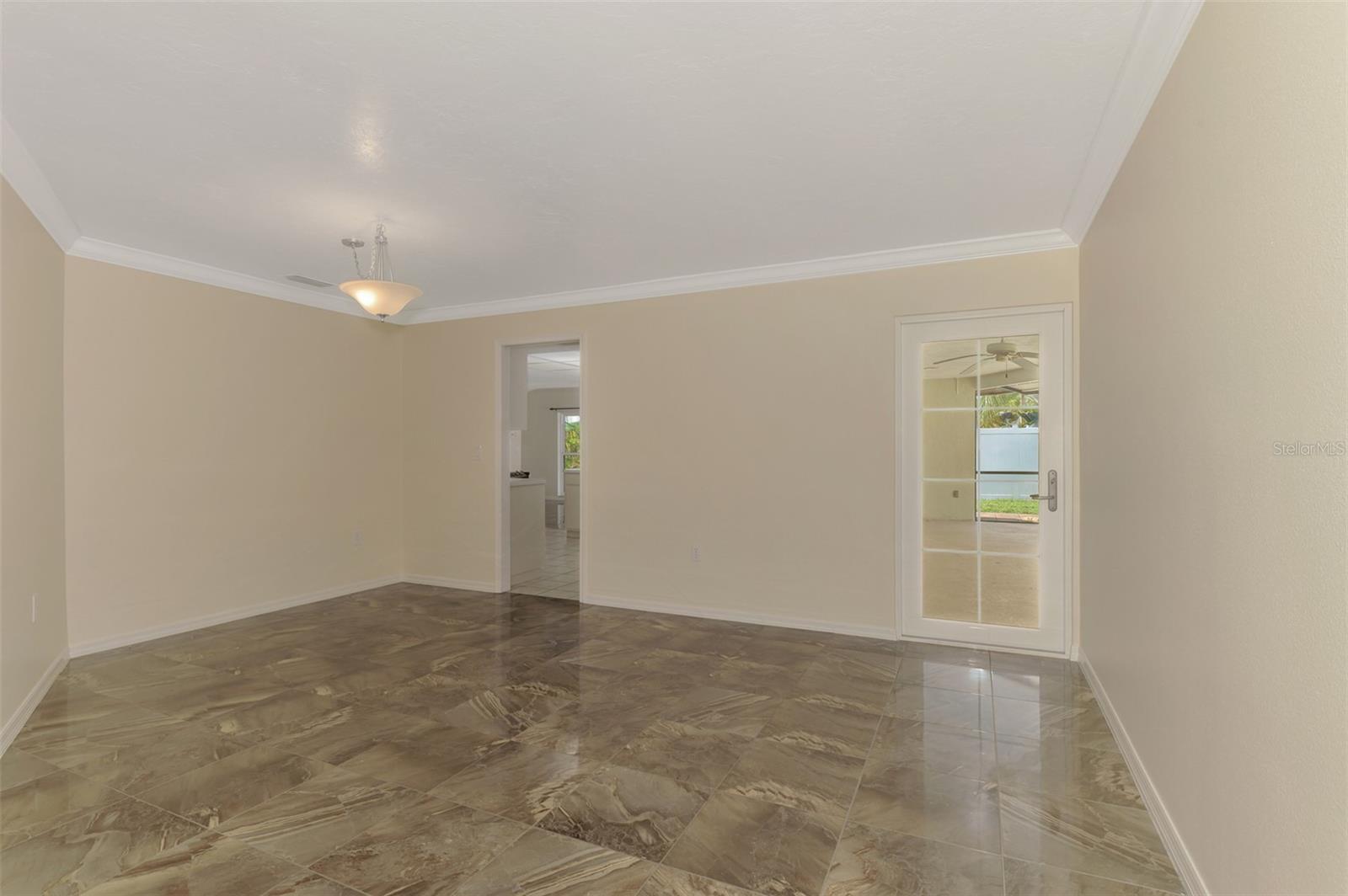 DESOTO LAKES COUNTRY CLUB COLONY 5 - Residential