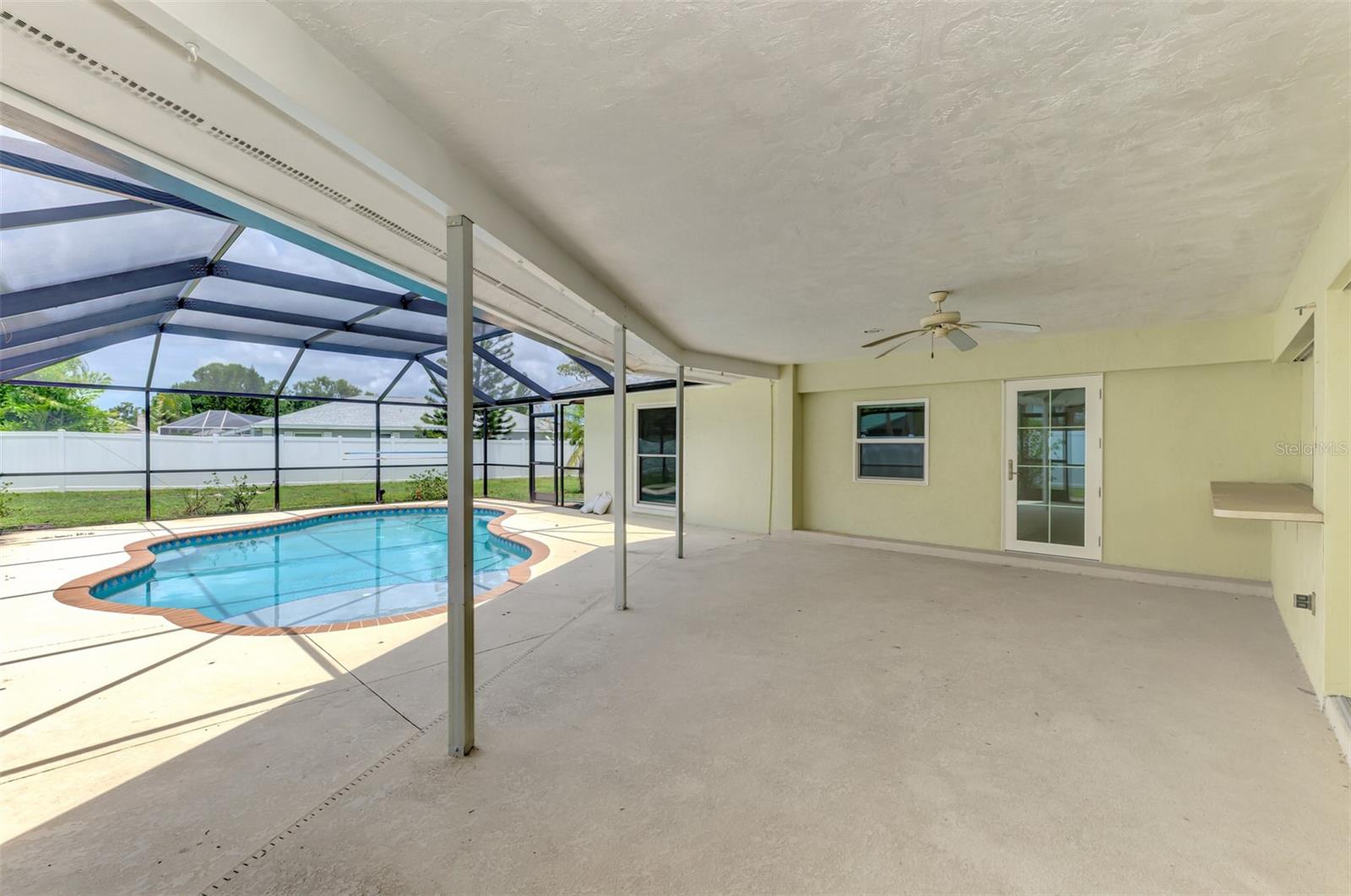 DESOTO LAKES COUNTRY CLUB COLONY 5 - Residential