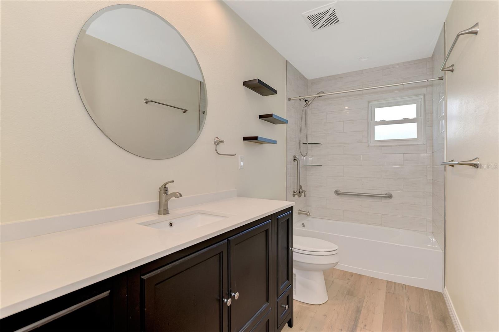 DESOTO LAKES COUNTRY CLUB COLONY 5 - Residential