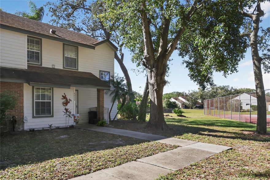 Move-in ready townhome with tasteful interior updates completed within the last five years. The kitchen features stainless steel appliances, and the home is clean, functional, and well maintained throughout.
Major systems are in solid condition, with HVAC and water heater approximately 7–10 years old. The HOA replaced the roof for the entire building in 2021–2022, offering added peace of mind. Only minor cosmetic items noted, no major repairs needed. A great opportunity for both owner occupants and investors.