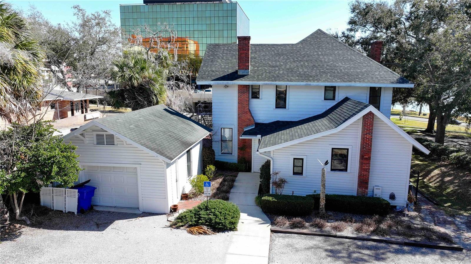 FLOOD & CASONS ADD - Commercial Lease