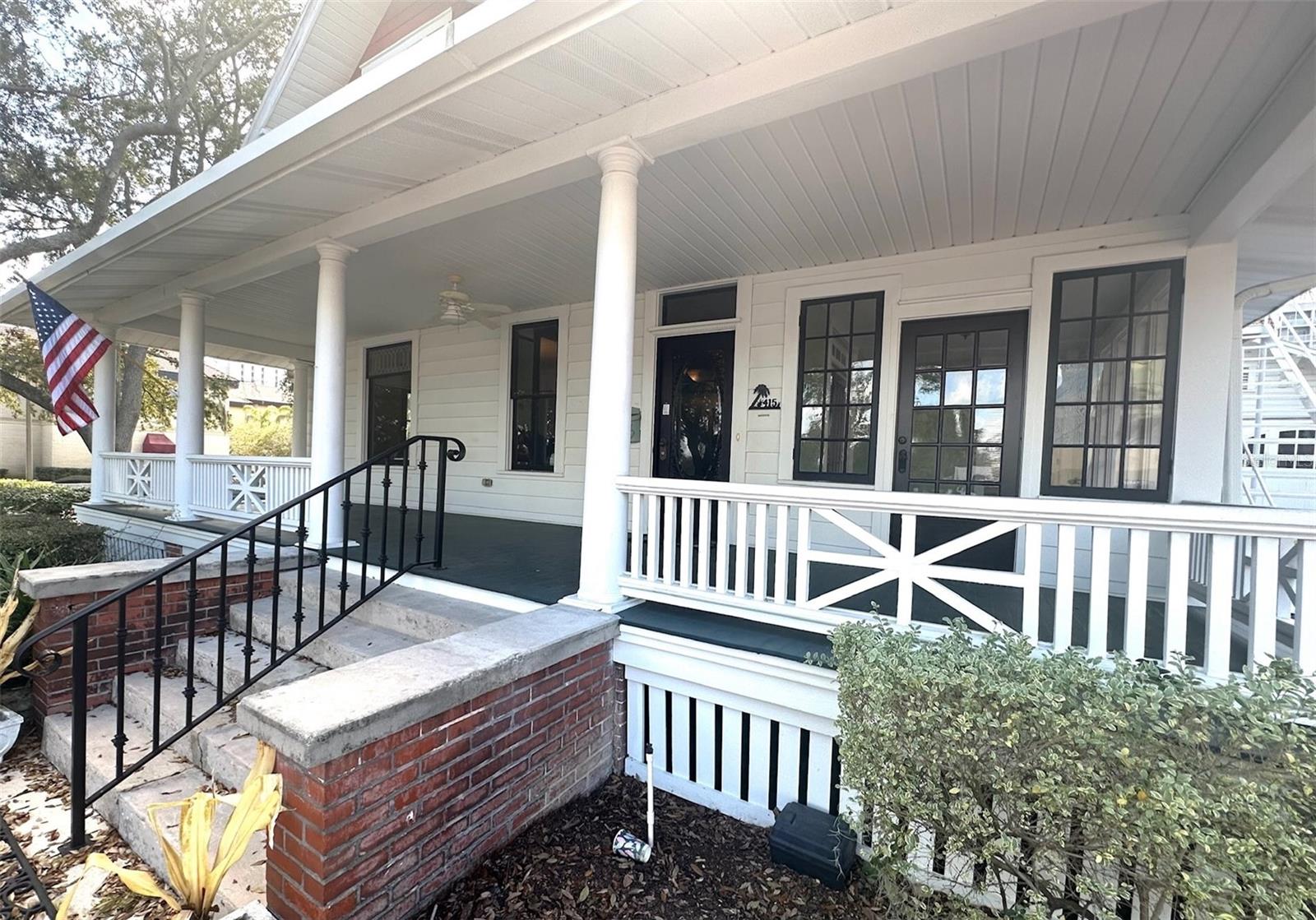 FLOOD & CASONS ADD - Commercial Lease