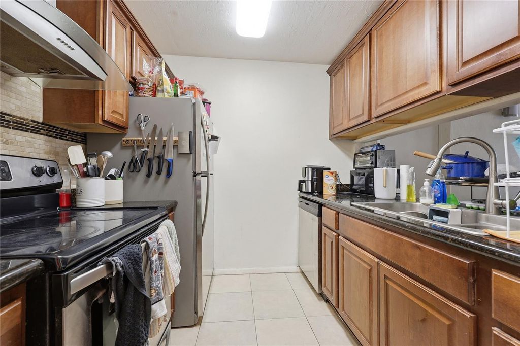 Photo of 4000 SW 23rd Street #1-105, Gainesville, FL 32608 (MLS # GC539185)