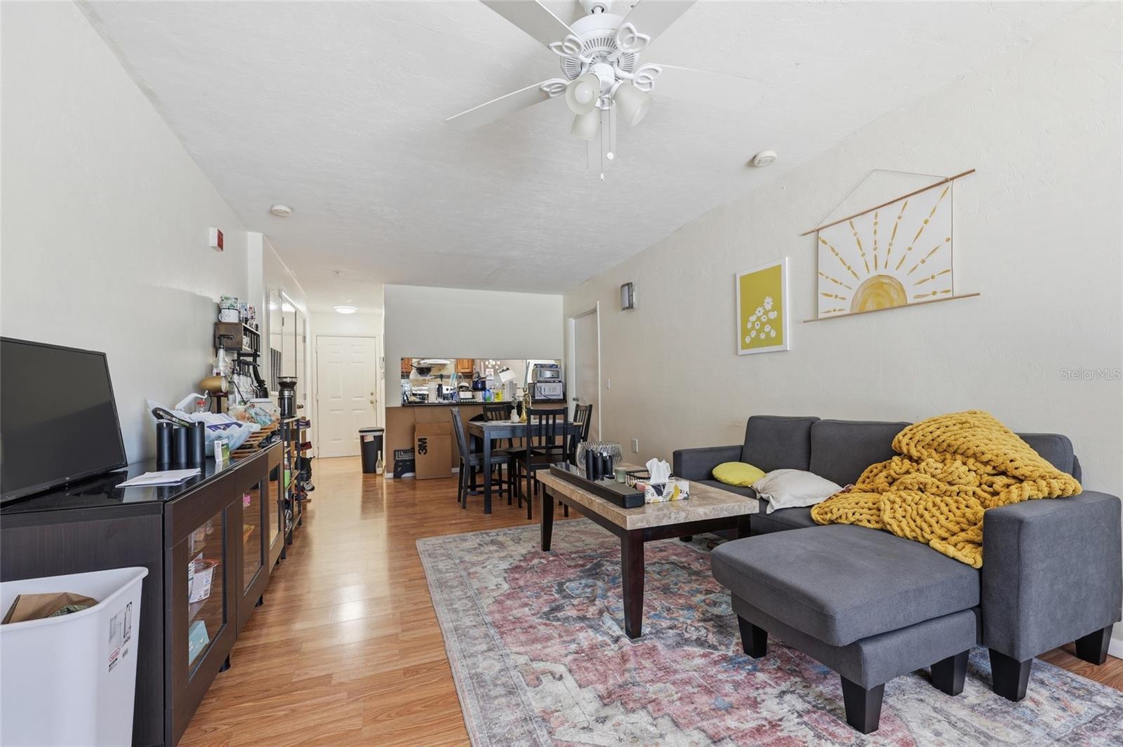 COUNTRYSIDE UNIVERSITY - Residential