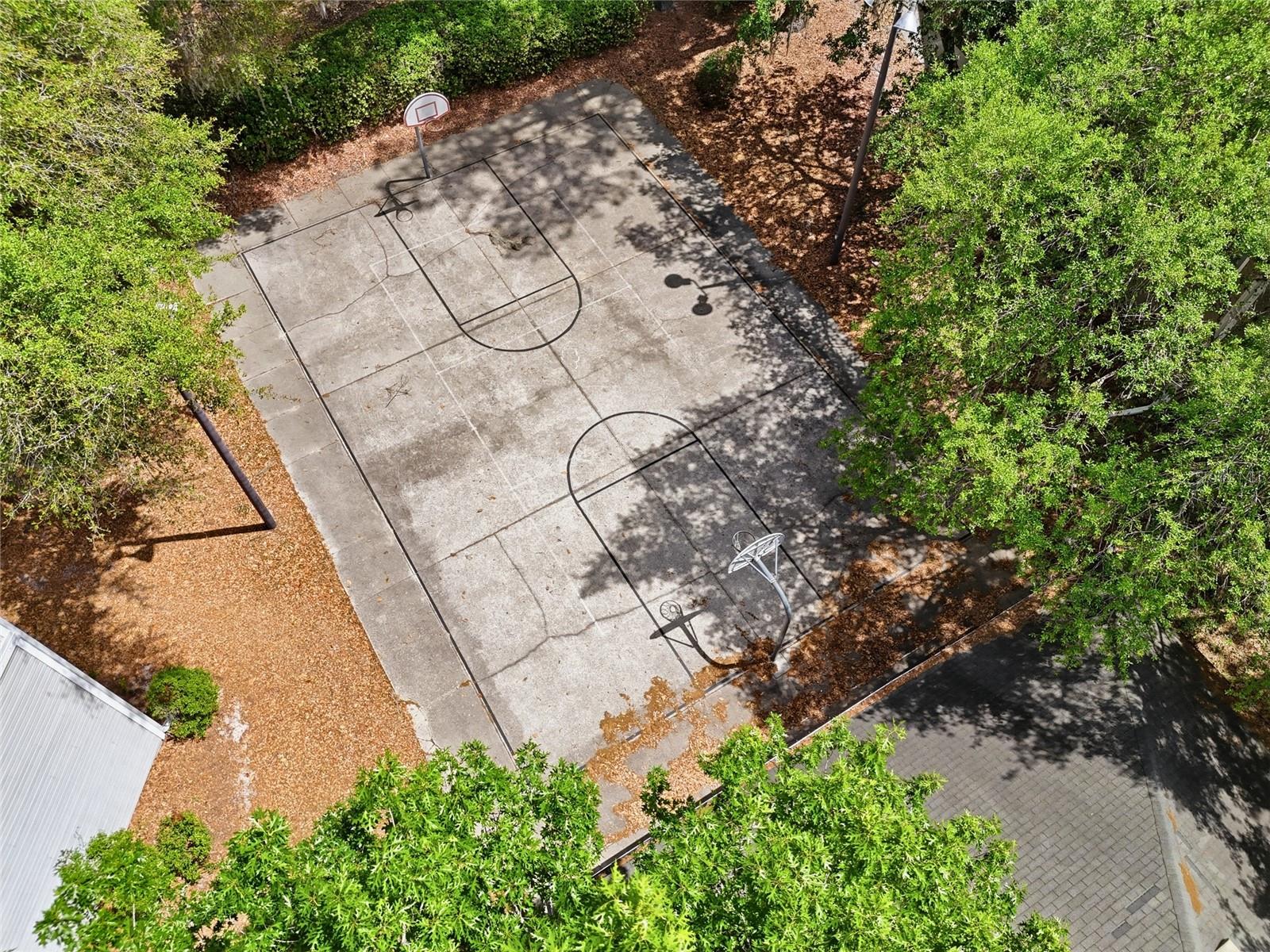 COUNTRYSIDE UNIVERSITY - Residential