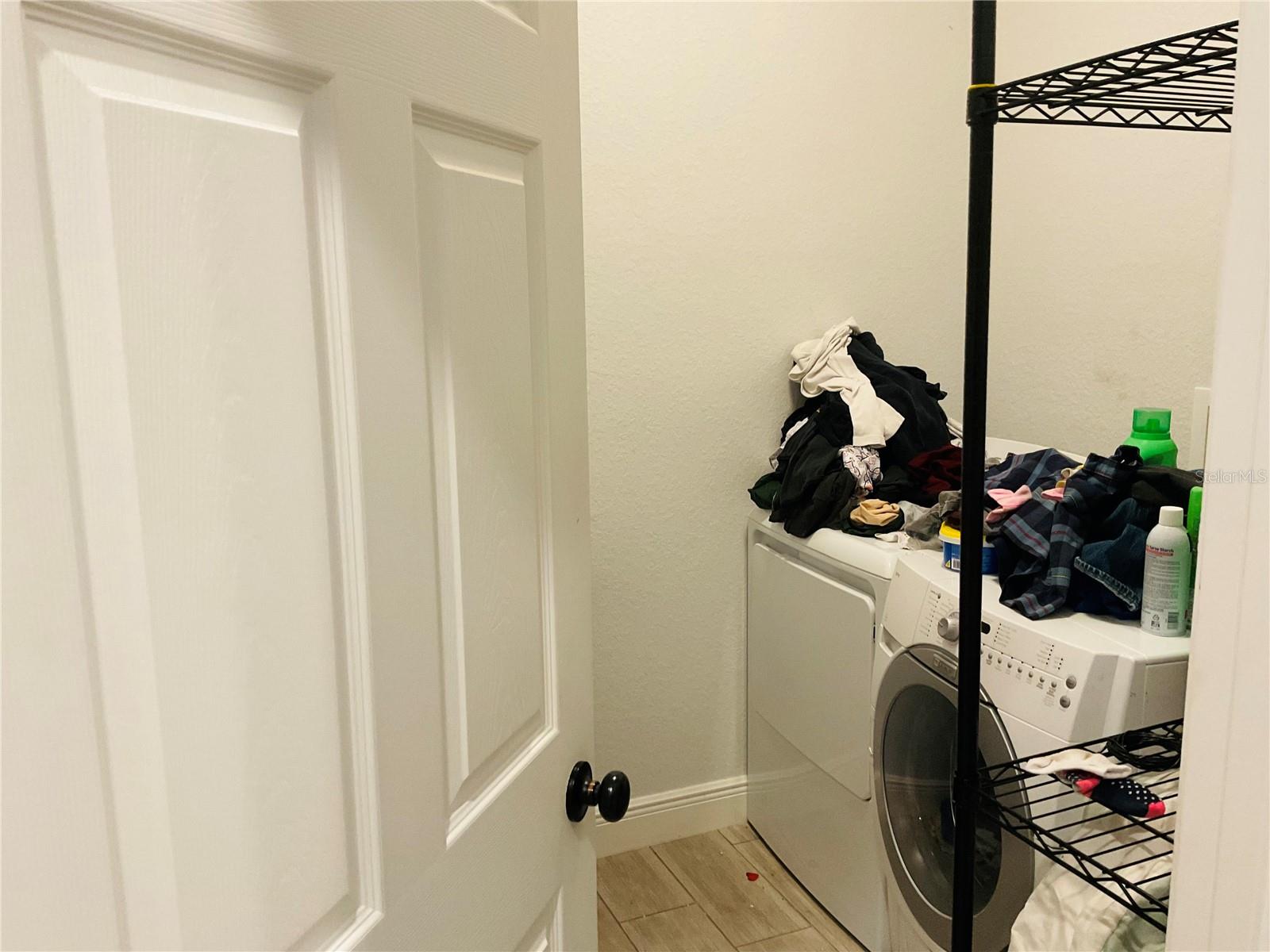 DUNDEE - Residential