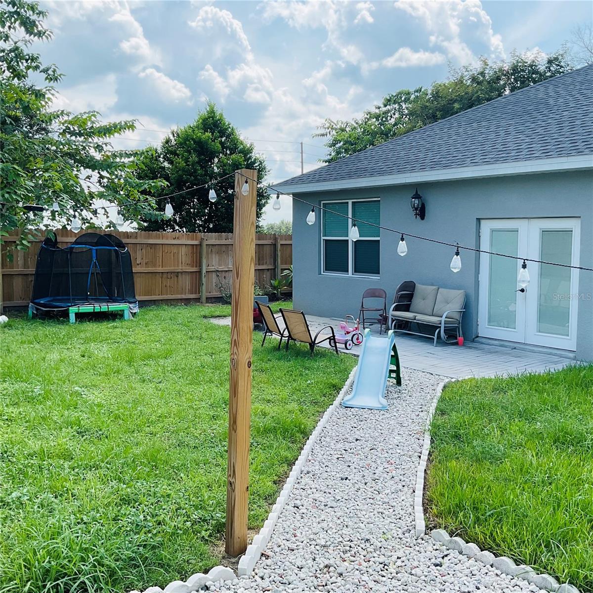 DUNDEE - Residential