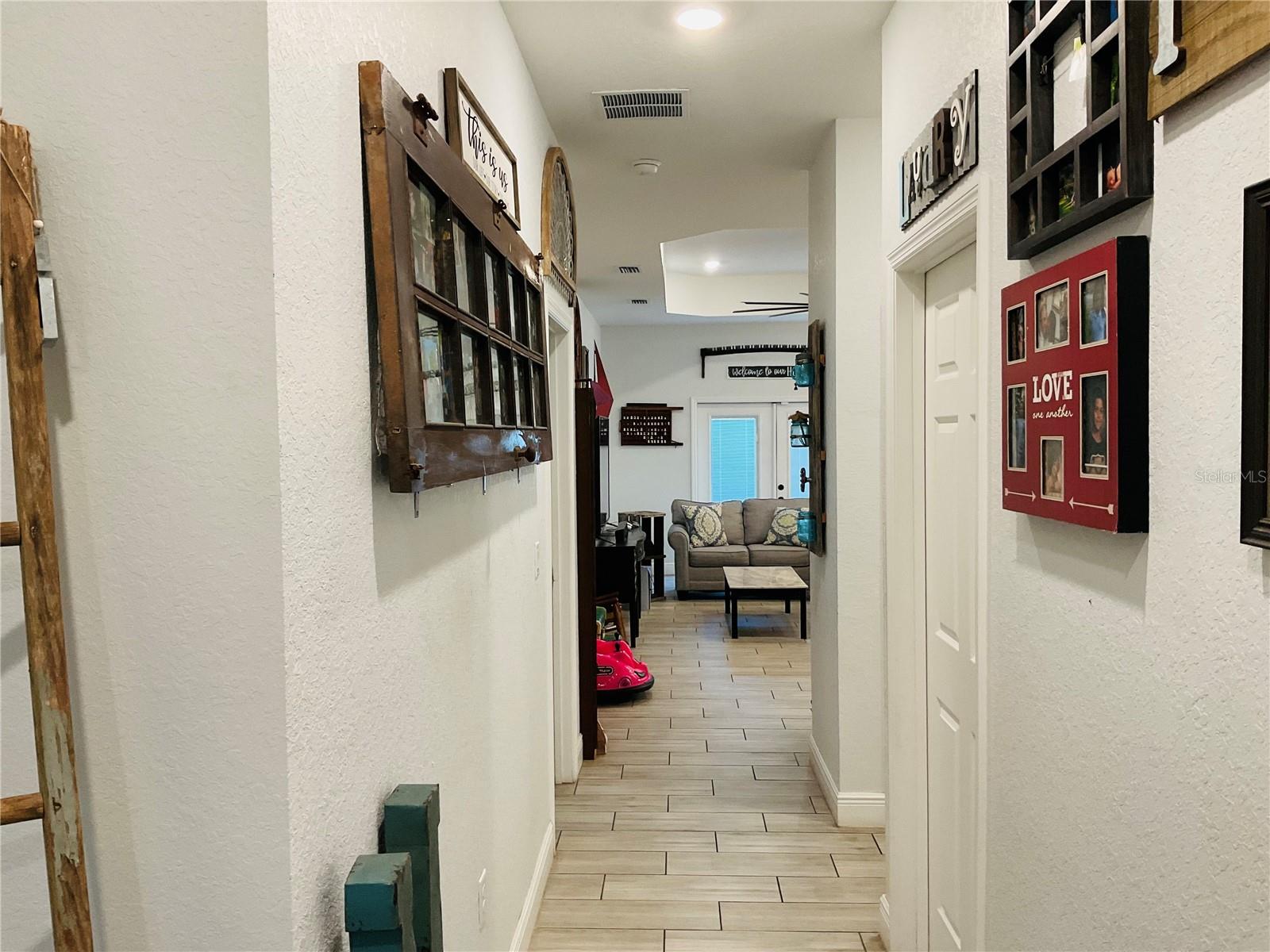 DUNDEE - Residential