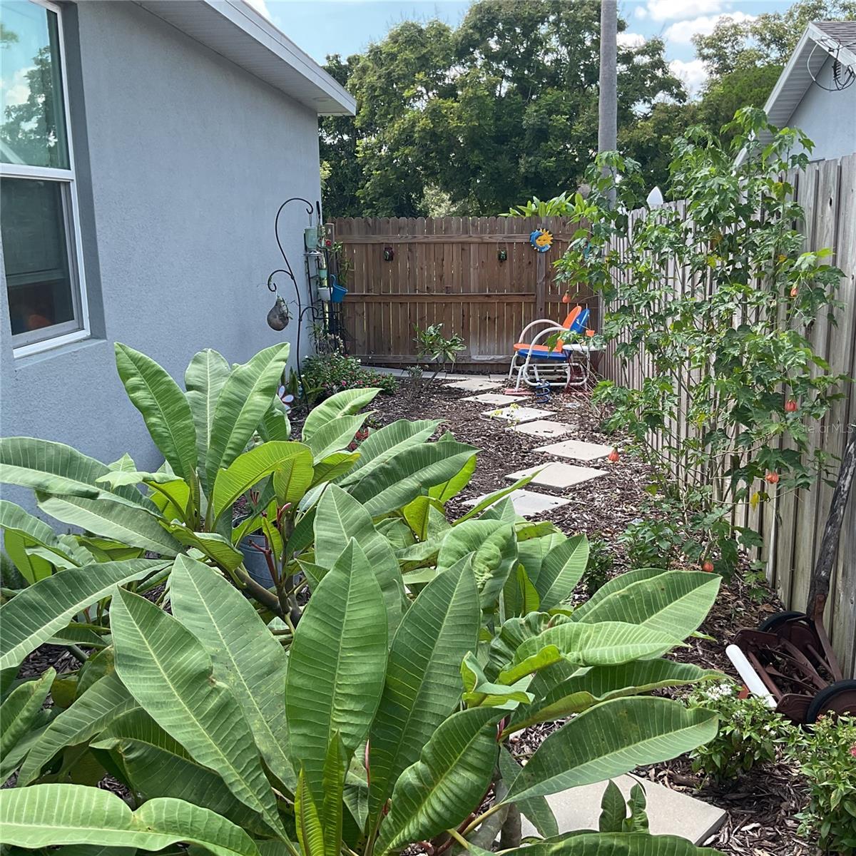 DUNDEE - Residential