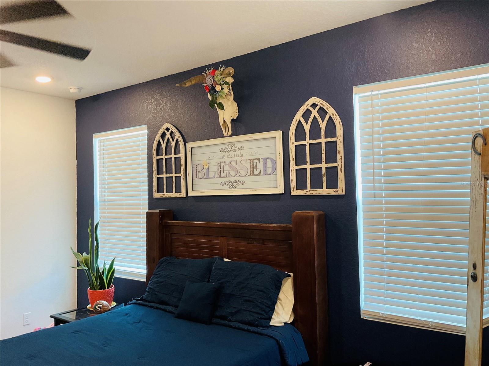 DUNDEE - Residential