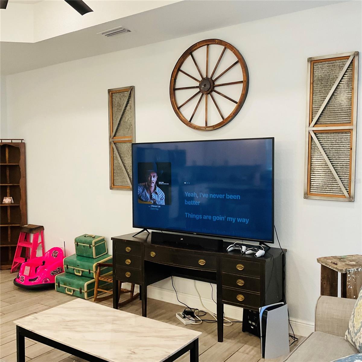 DUNDEE - Residential