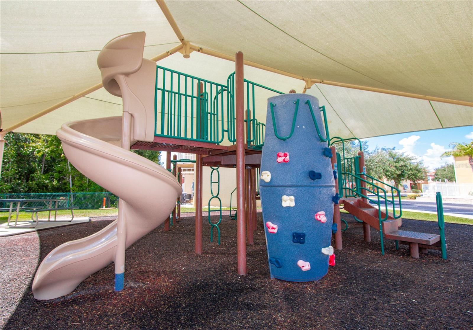 LAKE BERKLEY RESORT VILLAS PH 2 - Residential