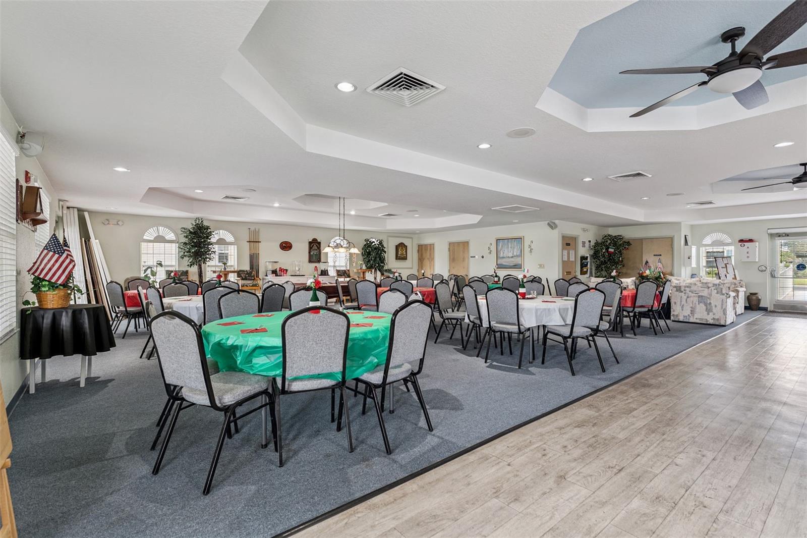 CHALET ESTATES - Residential