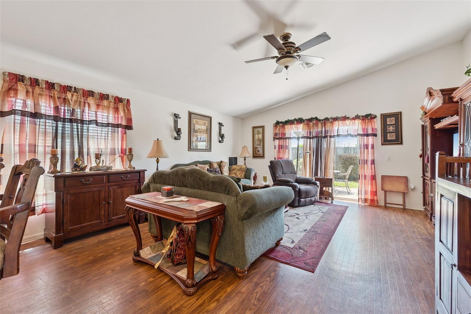 CHALET ESTATES - Residential